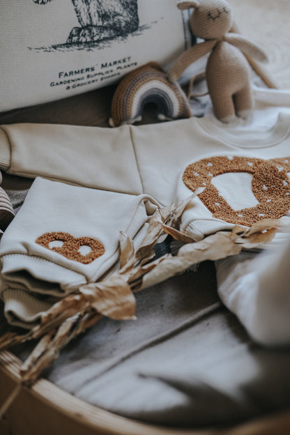 The Pretzel Embroidered Set